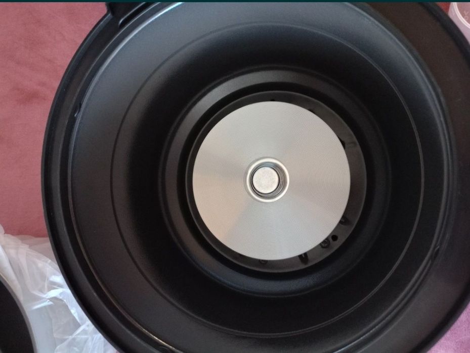 Продам мультиварку