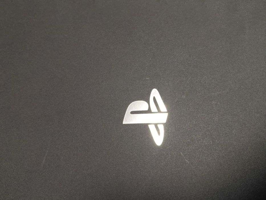 Продам soni ps4 slim 1trb не прошитая