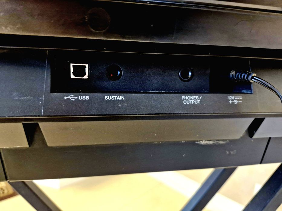 Orga Yamaha Psr e 423