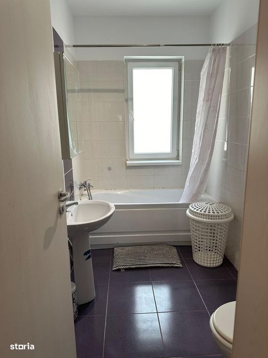 Apartament 2 camere , 2 balcoane , debara , dressing , loc de parcare