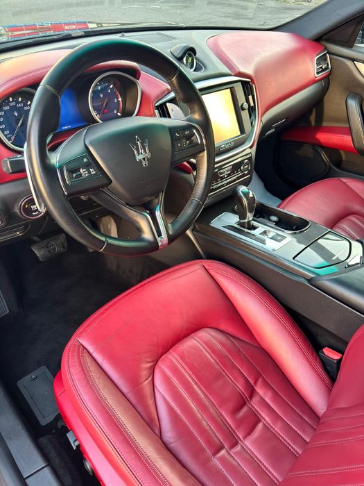 Maserati Ghibli Black Shadow Pack