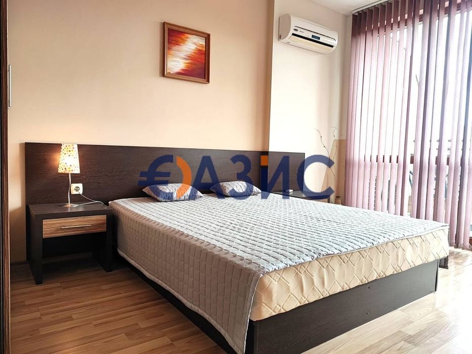 Продава се Тристаен апартамент в к.к. Слънчев бряг - 121 кв.м за 678 €/кв.м - Снимка #12