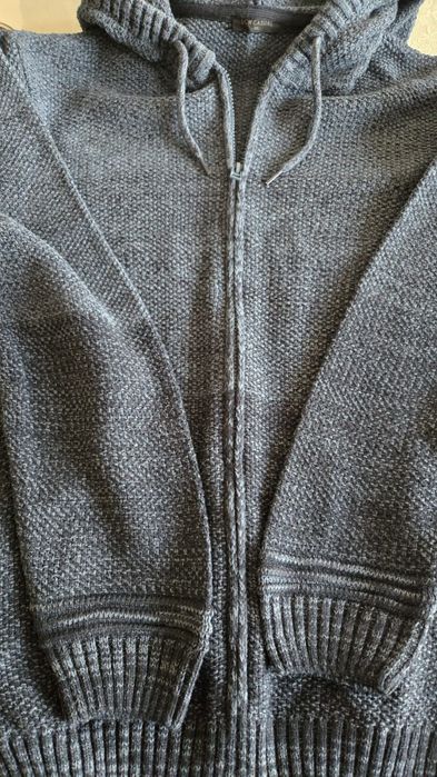 Продам худи с капюшоном