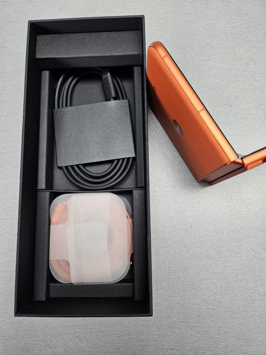 Motorola razr 50 256GB