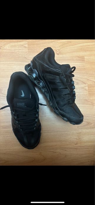 Обувки nike React номер 42