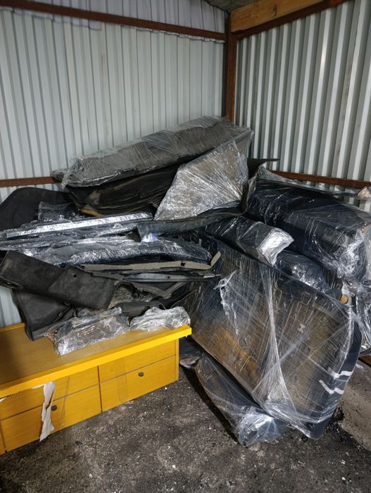 Салон мерс 124 продам