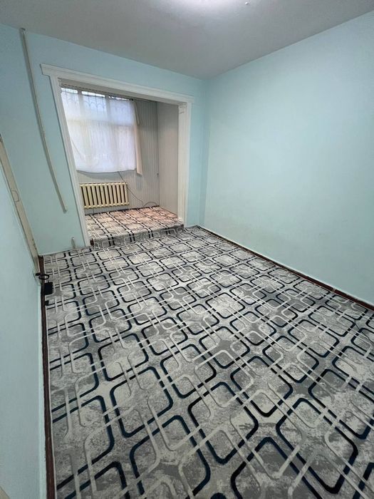 Чиланзар-7 квартал. 2-х комнатная квартира.