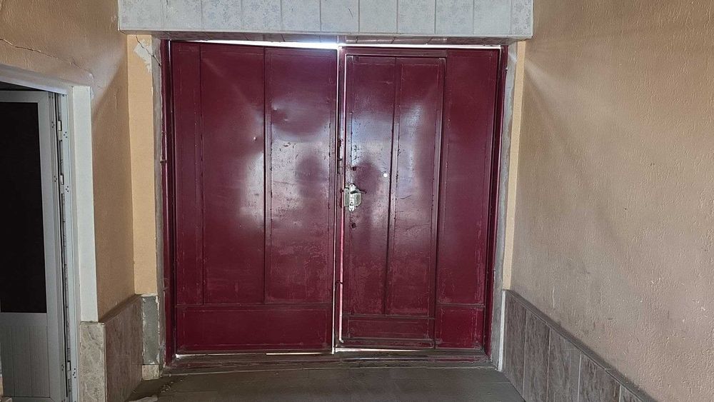 Дом и сад / Товары для строительства/