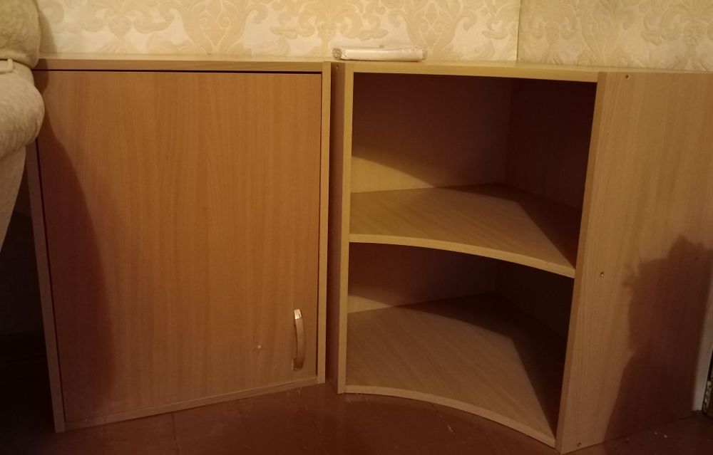 Комнатный гарнитур