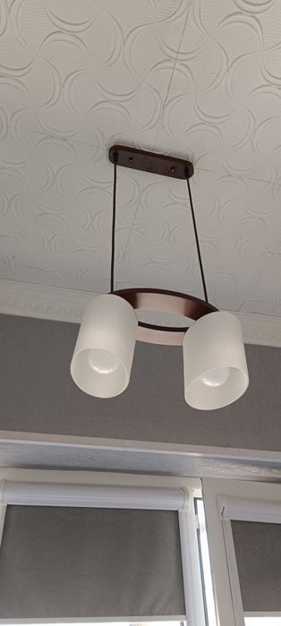 Продаются люстры