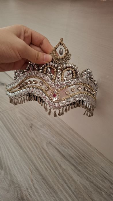 Tillaqosh complete  sotiladi