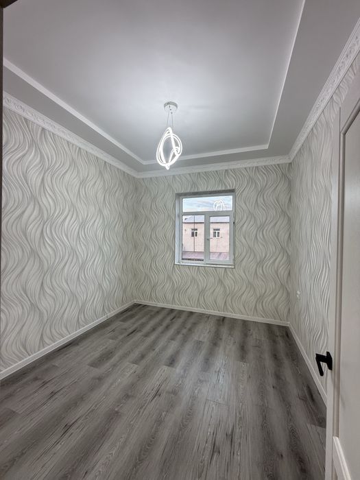 Uragnch shahrinda 200kvadrat hovli joy sotiladi