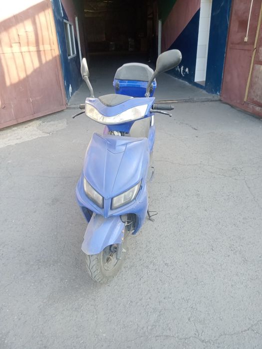 Продам скутер на ходу