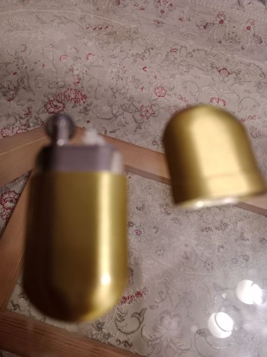 Бензиновые зажигалки.