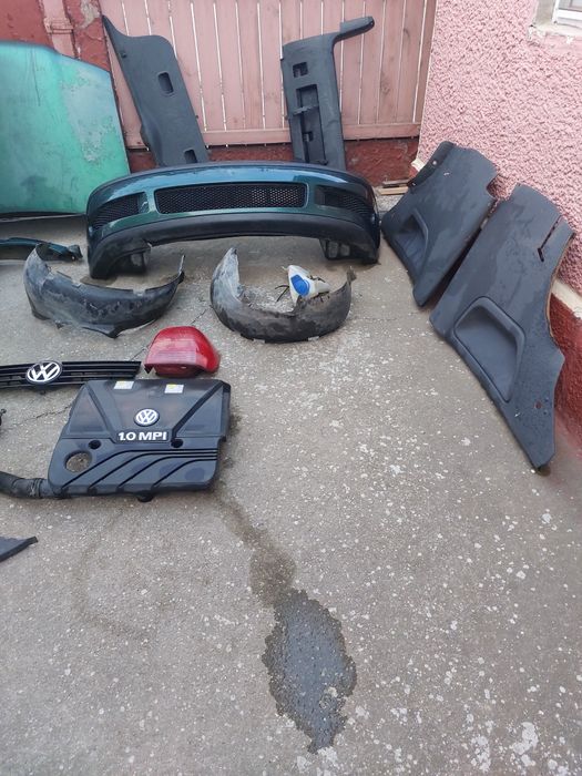 Piese Volkswagen Polo 1.0i Faruri OFERTĂ TOP