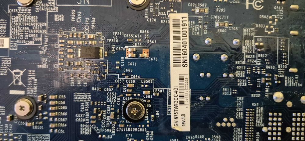 placi video R9 270   2gb ddr5 256 biti
