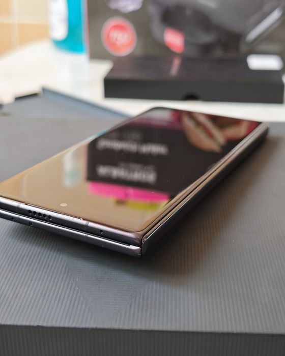 Honor Magic V3 Verde | Garanție 03.2027 | Pachet complet + Husă Kevlar