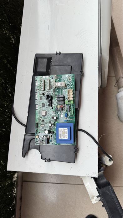 Placa electronica centrala termica ariston bs 24 ff