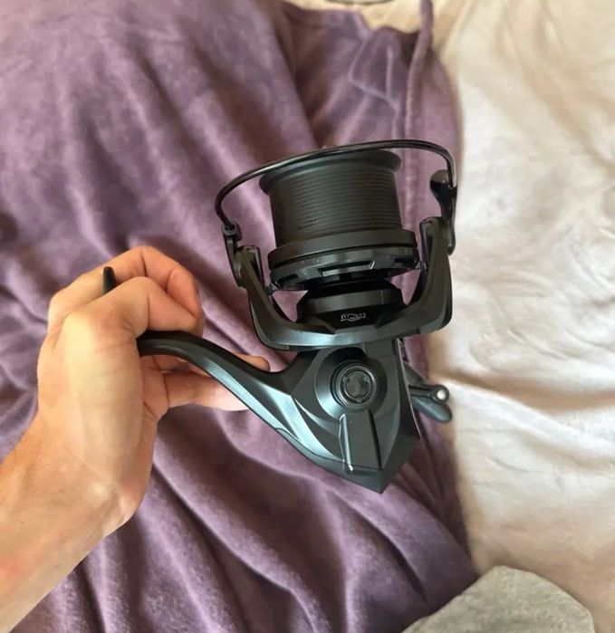 НОВА макара Black edition NGK 8 000