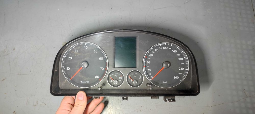 Ceas bord vw touran 1t1 cod 1T0920874