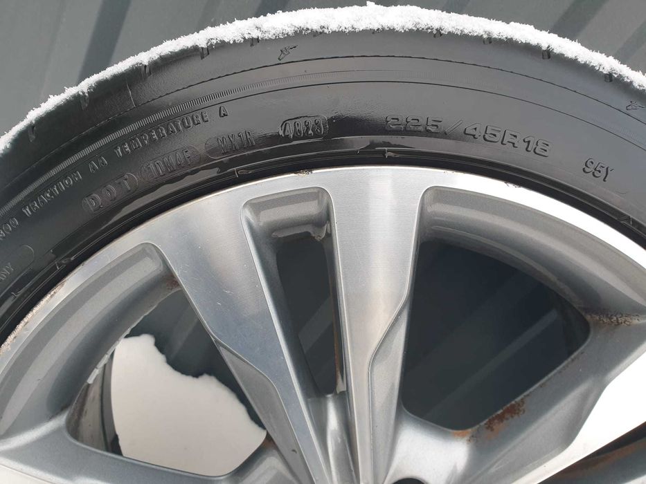 Jante Mercedes cu anvelope 225/45 R18