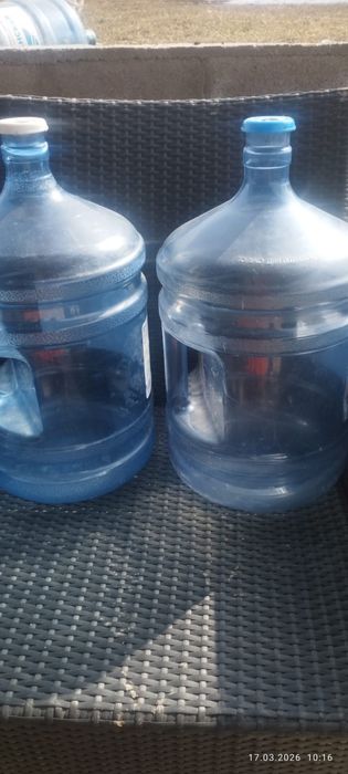 Бутыли 19литровые