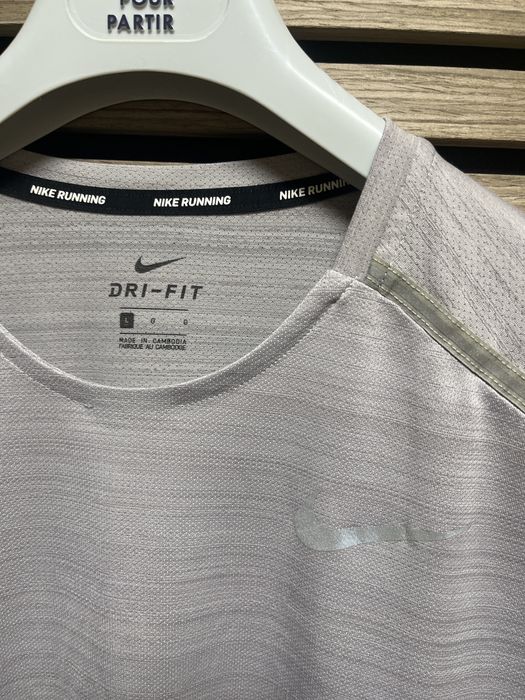 NIKE Dri-Fit Running - размер Л / Оригинал