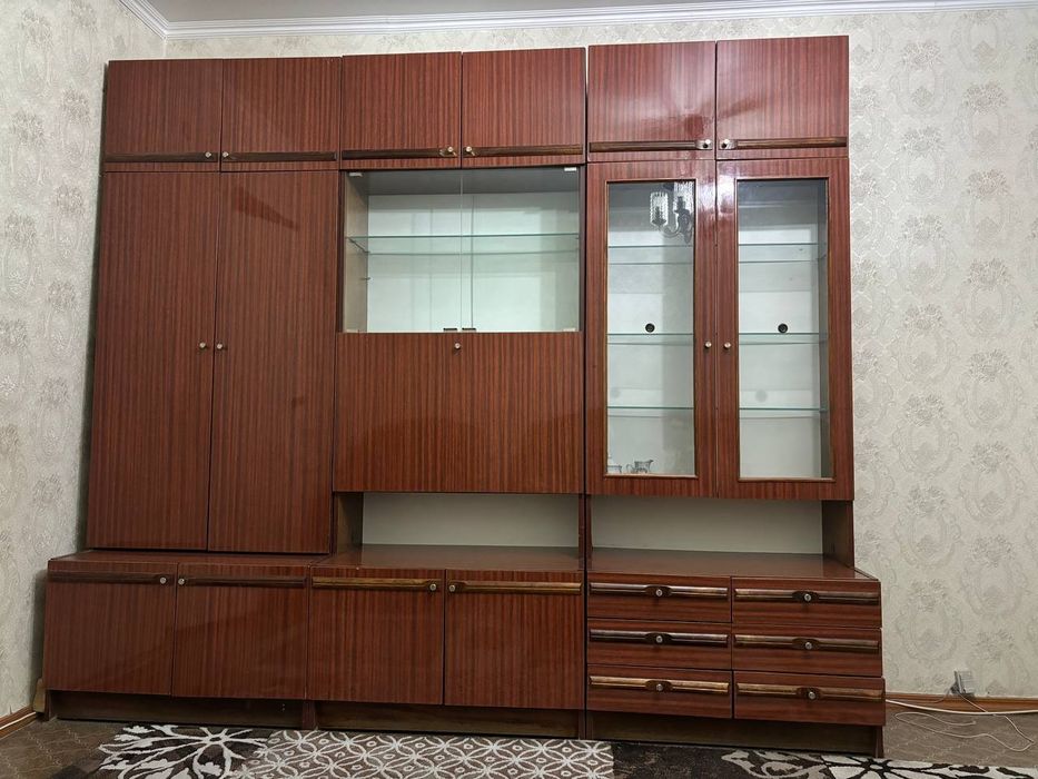 Продам стенку б/у СССР