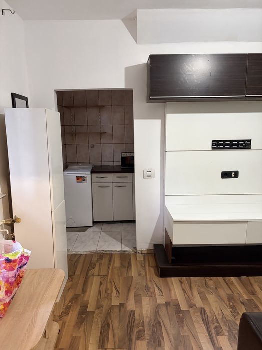 Închiriez apartament in zona Tomis Nord