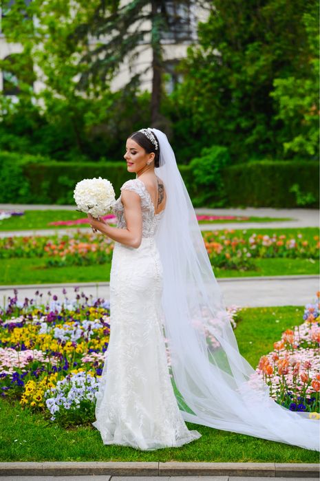 Rochie mireasă stil sirenă