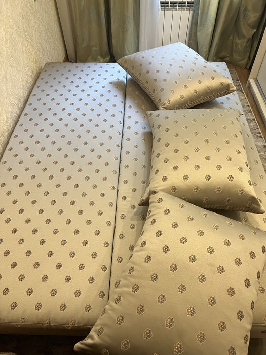 Диван удобный