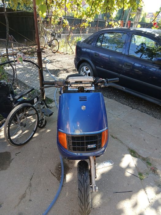 Piaggio quartz 50