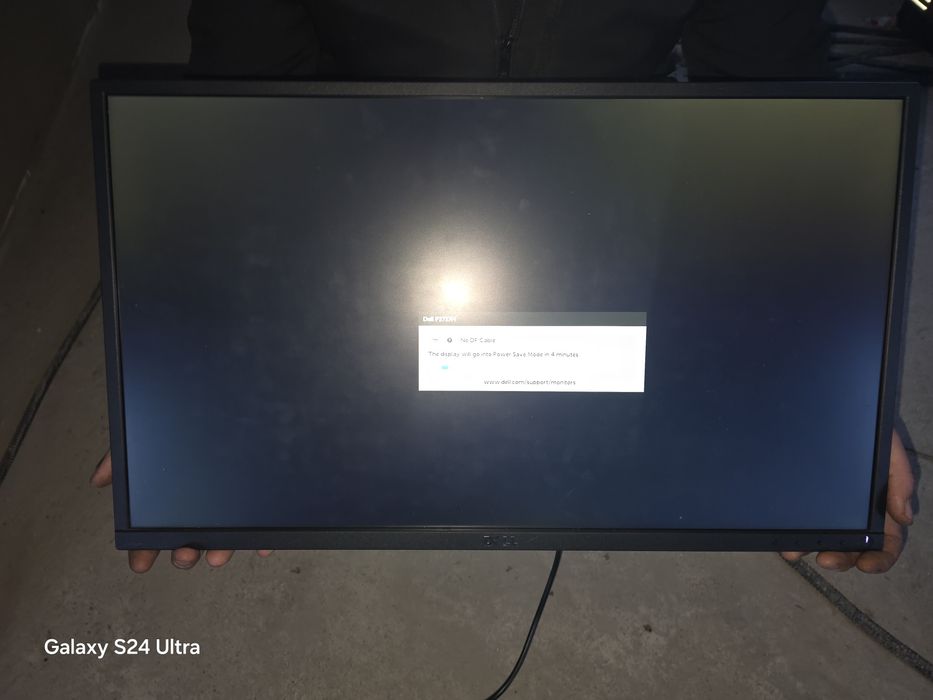 Vând monitoare de preferat la pachet