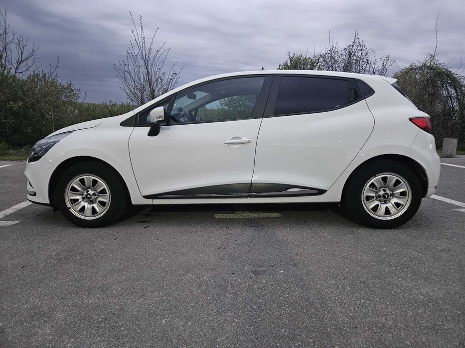 Renault Clio 2017, 1.2 benzina 74.000 km reali si istoric complet, fara investitii