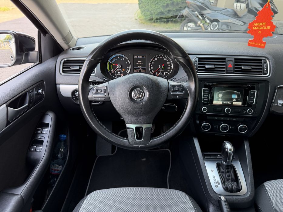 VOLKSWAGEN Jetta 2013 — imagine 5