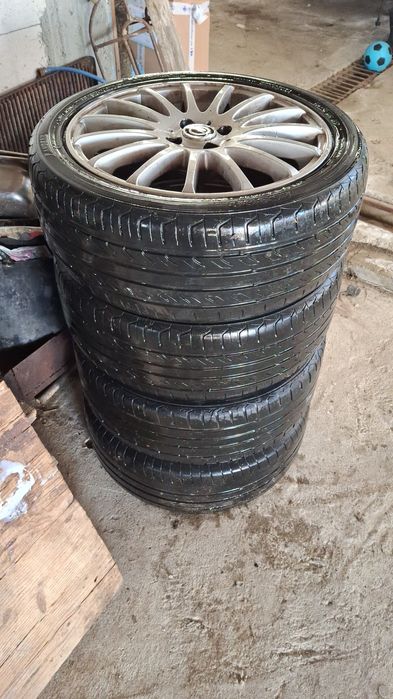 Vand Jante R17 cu tot cu cauciucuri 215/45 R 17