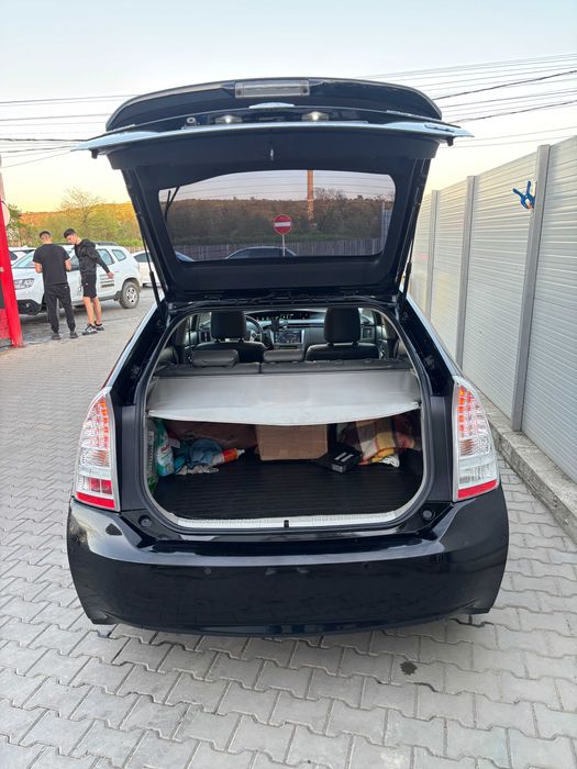 Toyota Prius 3  2010 hibrid