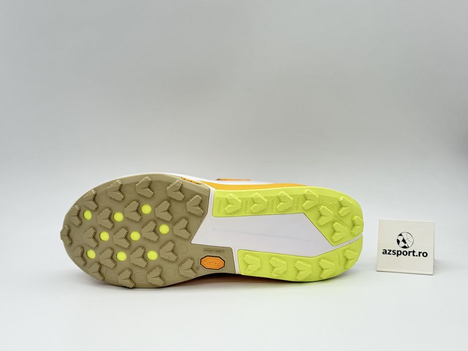 Nike ZoomX Zegama Trail 2 Noi Originali (37,5; 40; 40,5)