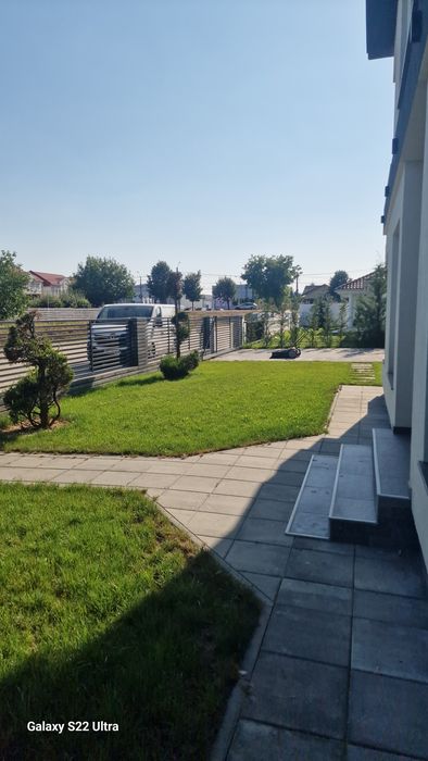 Casa nouă Gherăiesti la strada 260m²