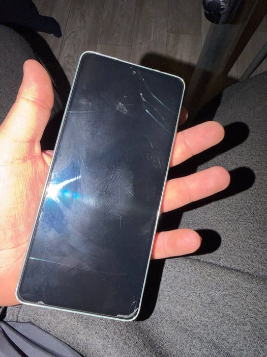 Продам самсунг а73