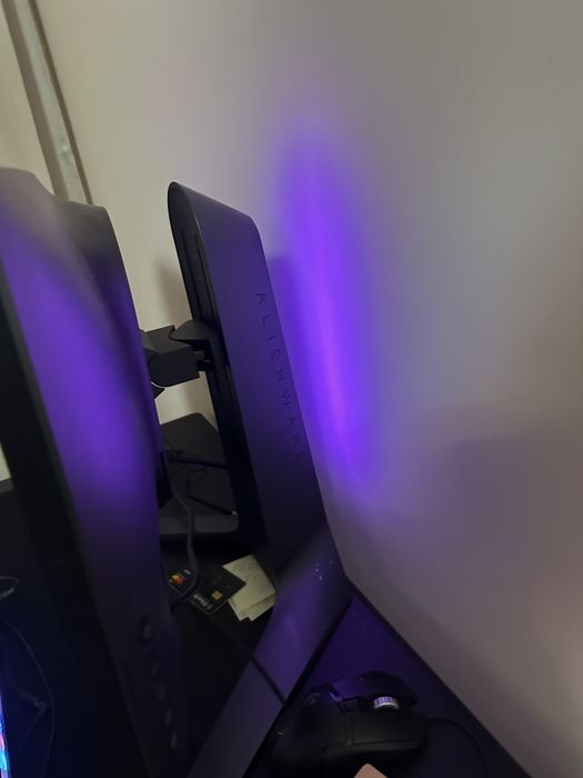 Dell Alienware 240hz