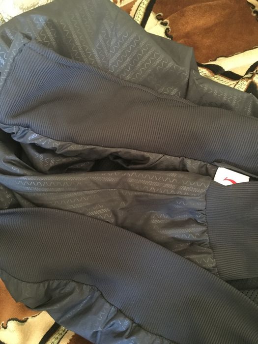 Новая ветровка/дождевик Li-Ning оригинал