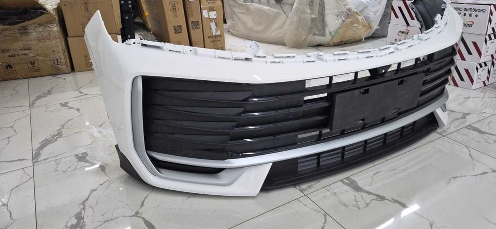 Передний бампер Geely Coolray NEW REST