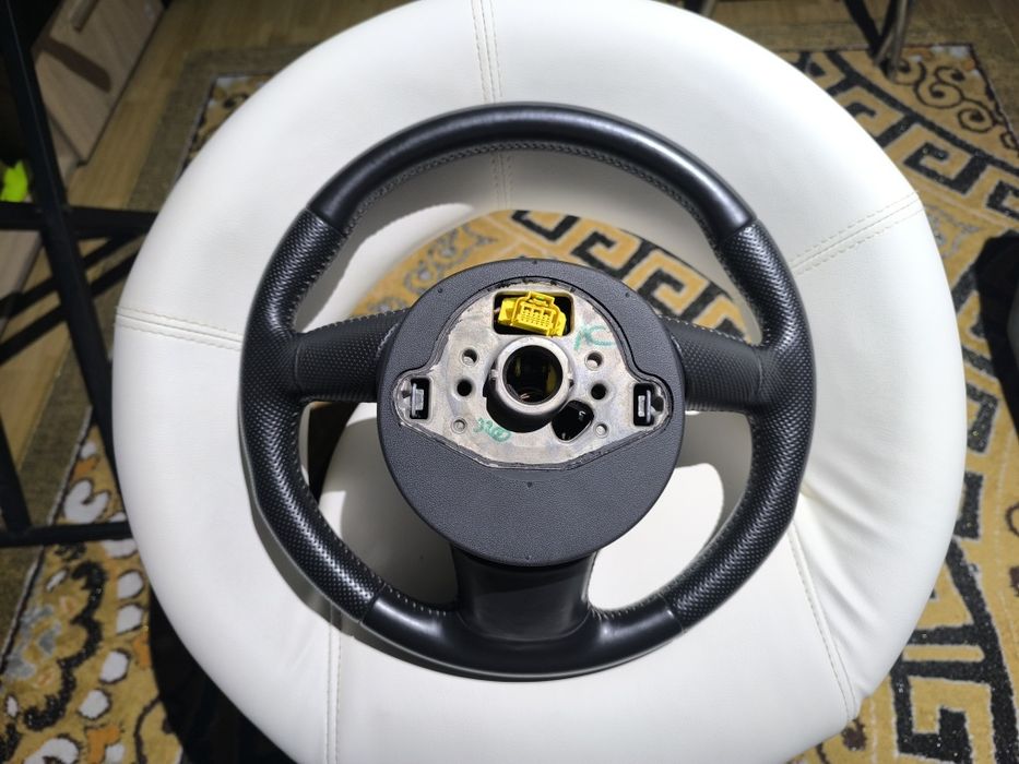 Vând volan audi s line