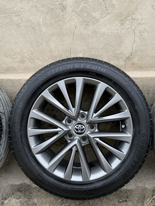 Титанки на камри R17