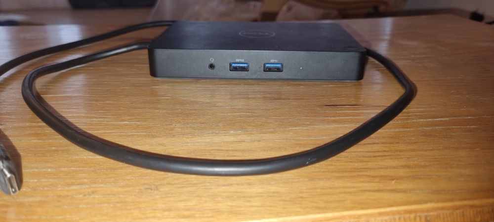 Vand hub usb c Dell . Model: k17a