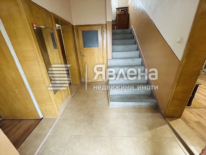 Продава се Къща в Аксаково - 234 кв.м за 881 €/кв.м - Снимка #6