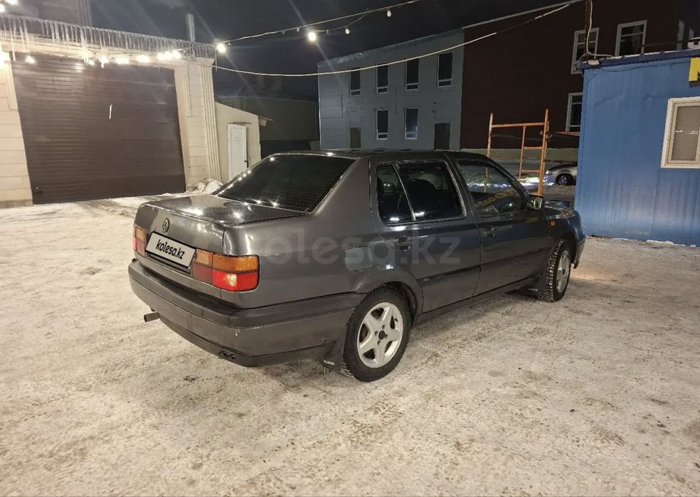 Продам Volkswagen Vento 1992 г.