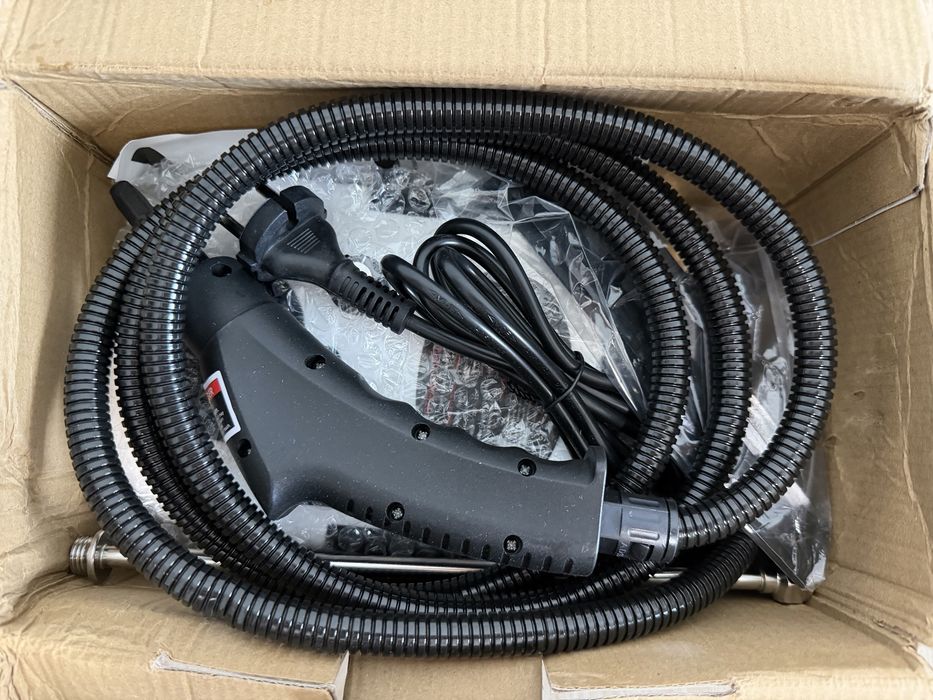 Пароочиститель STEAM CLEANER