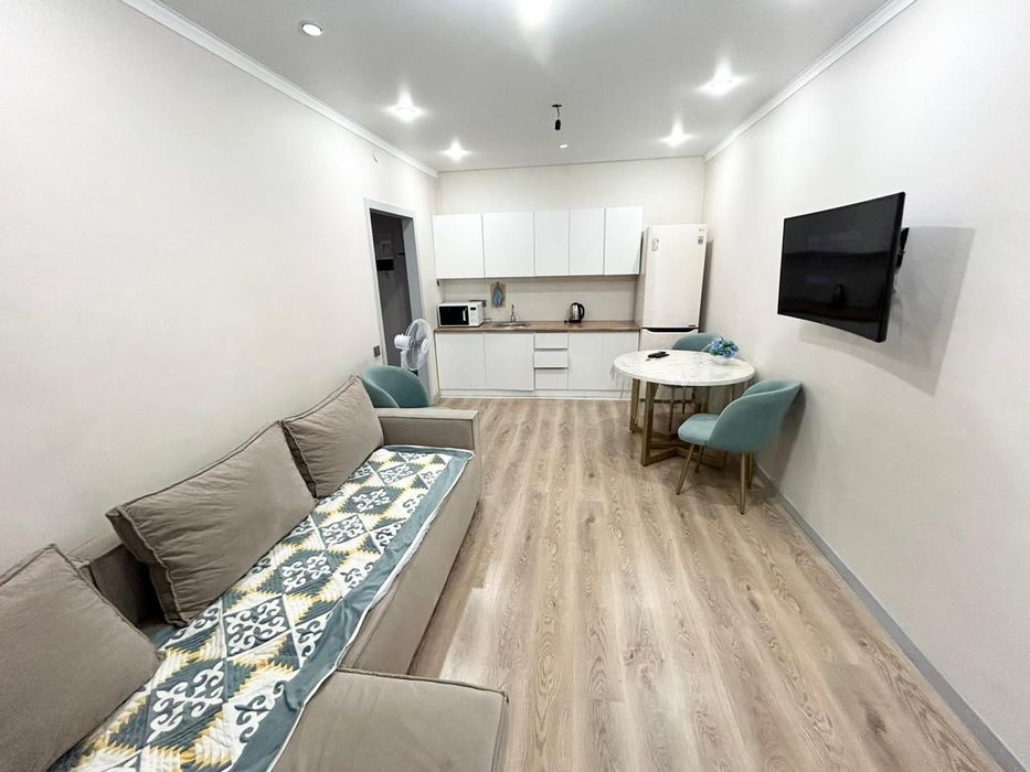 3ком кв посуточно район мечети хазрет султан